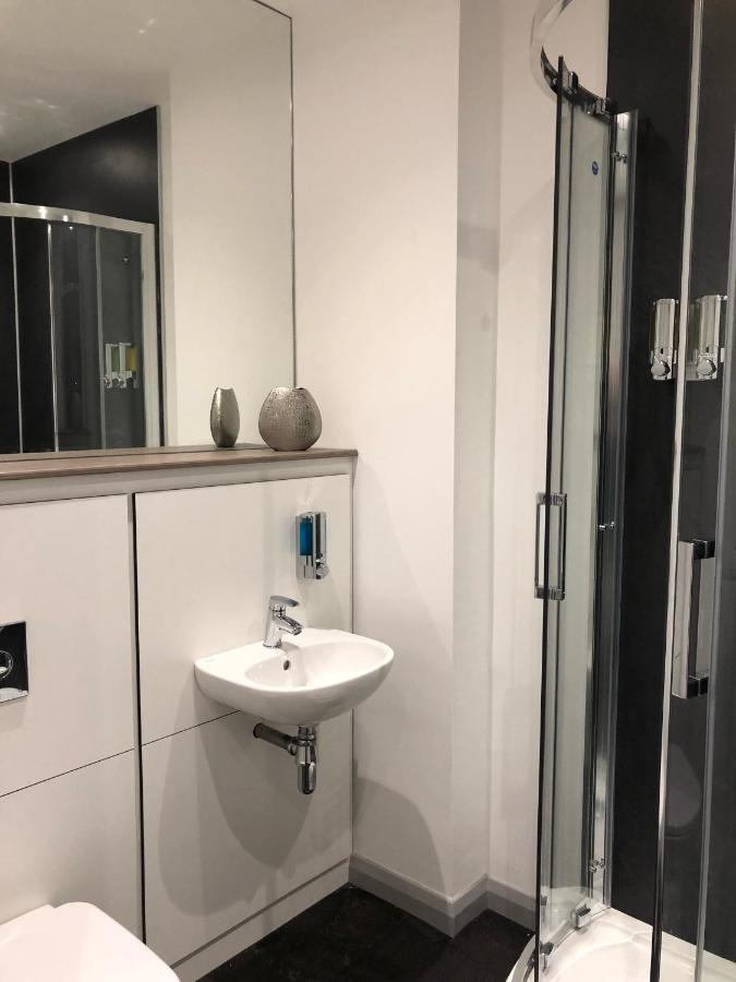 The Spires Serviced Apartments カーディフ エクステリア 写真